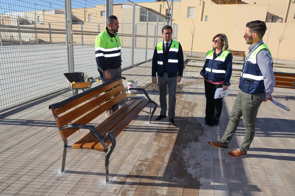 Recta final del nuevo parque de Ejido Nordeste con pista polideportiva, calistenia, zona de juegos, circuito biosaludable y pistas de petanca