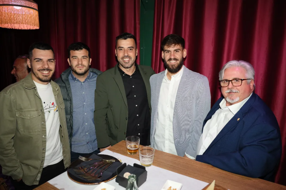 El Poli Ejido CF reconoce la labor de sus patrocinadores y colaboradores en una noche muy especial