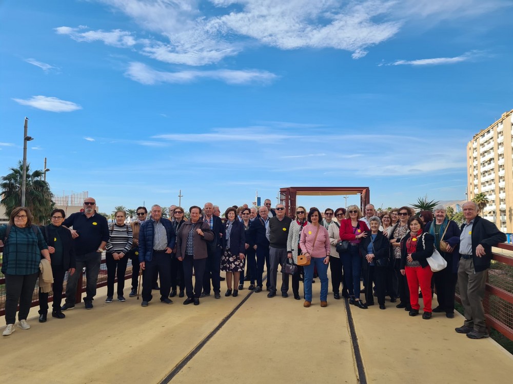 Cerca de 300 mayores vicarios disfrutaron de una jornada de convivencia en Almería