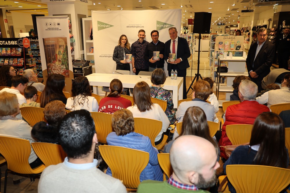  El libro ‘La Última Navidad’ de Raúl Javier Fernández despierta el interés por la lectura y la reflexión de los ejidenses