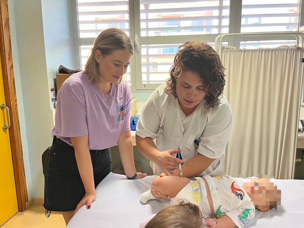 El Distrito Sanitario Poniente vacunará a los niños de la gripe el jueves sin pedir cita previa