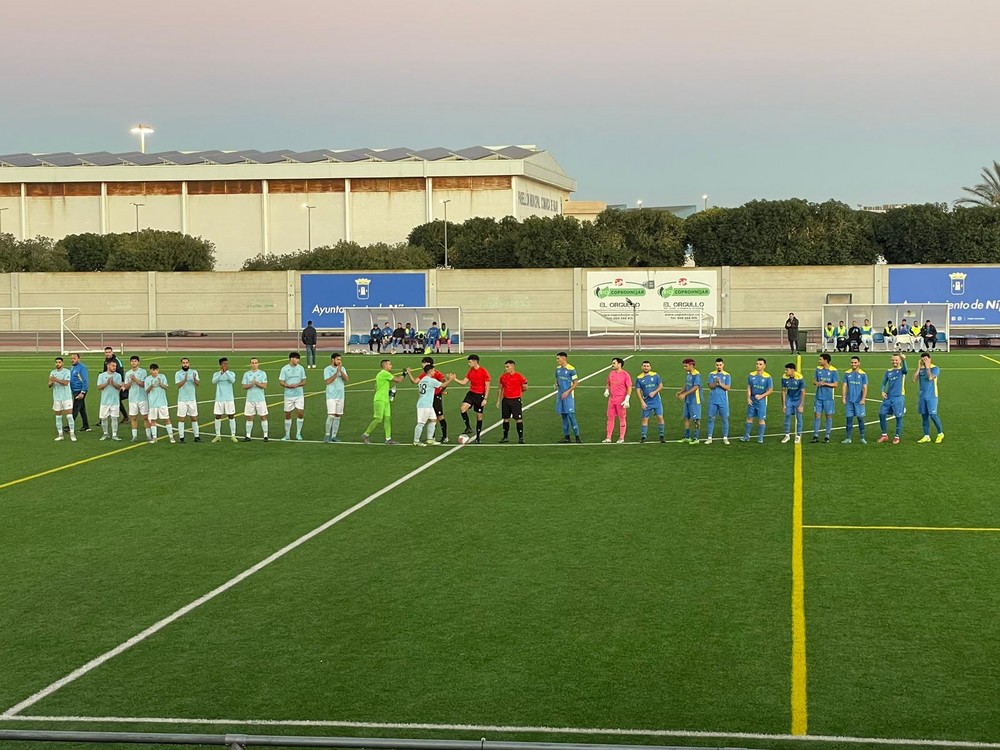 La niebla no puede con el Poli Ejido CF que termina goleando a domicilio al Comarca de Nijar (0-3)