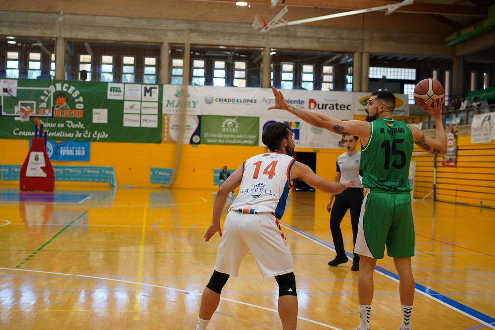 Baloncesto Murgi pierde ante Benahavís 81-72 tras un tercer cuarto falto de consistencia defensiva