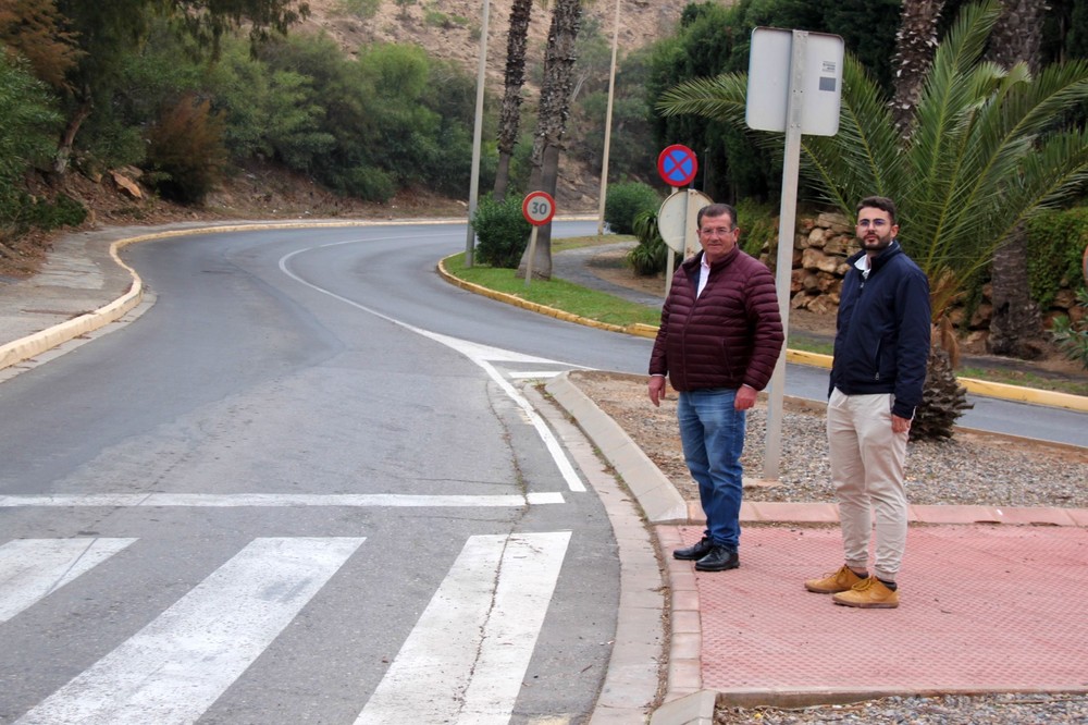 El PSOE pide medidas de seguridad adicionales para la primera rotonda de la avenida Almerimar