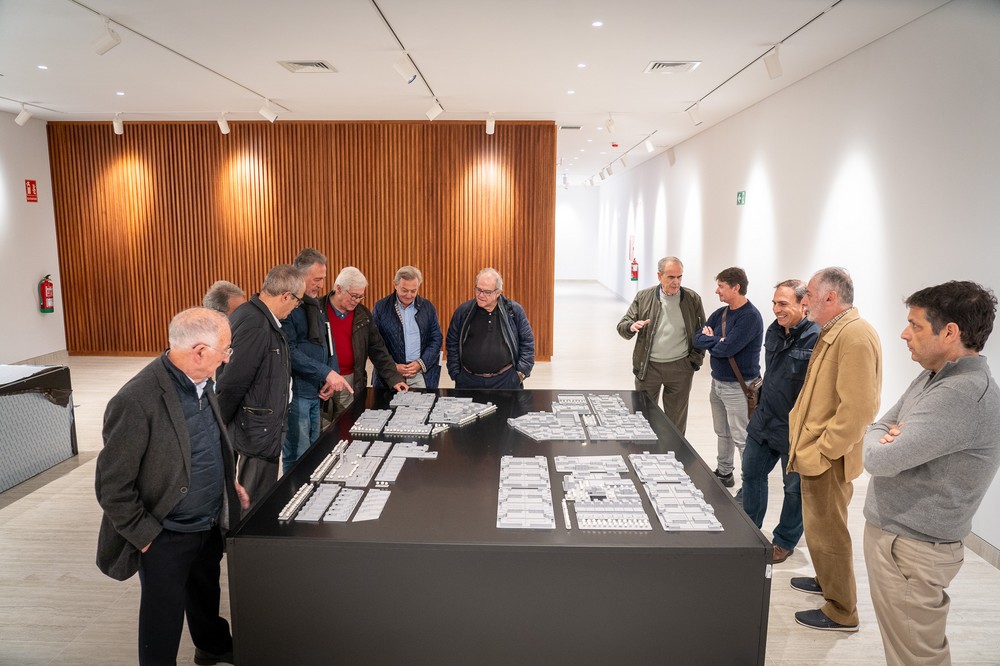 Amat mantiene una reunión de trabajo con los miembros del comité asesor para revisar el proyecto de adaptación   del Museo Histórico “Casa Anita”
