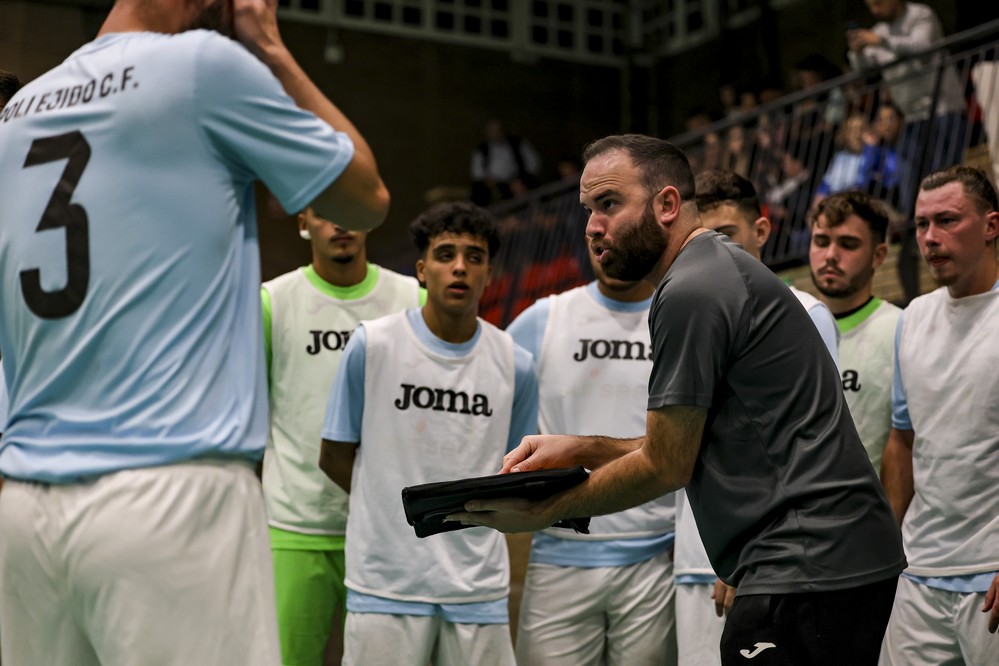 El Poli Ejido CF de fútbol sala cierra el año con un empate ante un gran Albolote Futsal y se mantiene octavo en la tabla