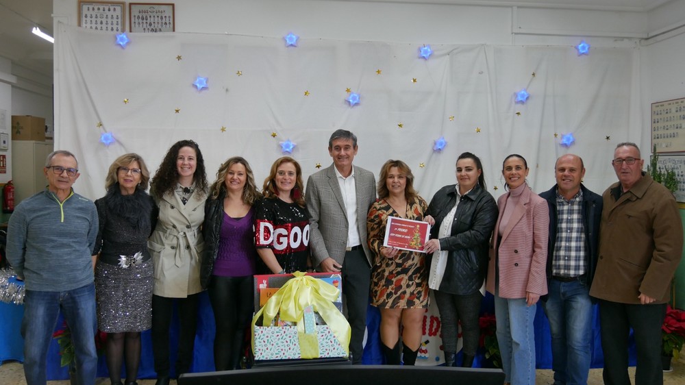 Manuel Cortés entrega los premios del Concurso Escolar de Belenes a los CEIPs Pedro de Mena, Abdera, y Fuentesantilla