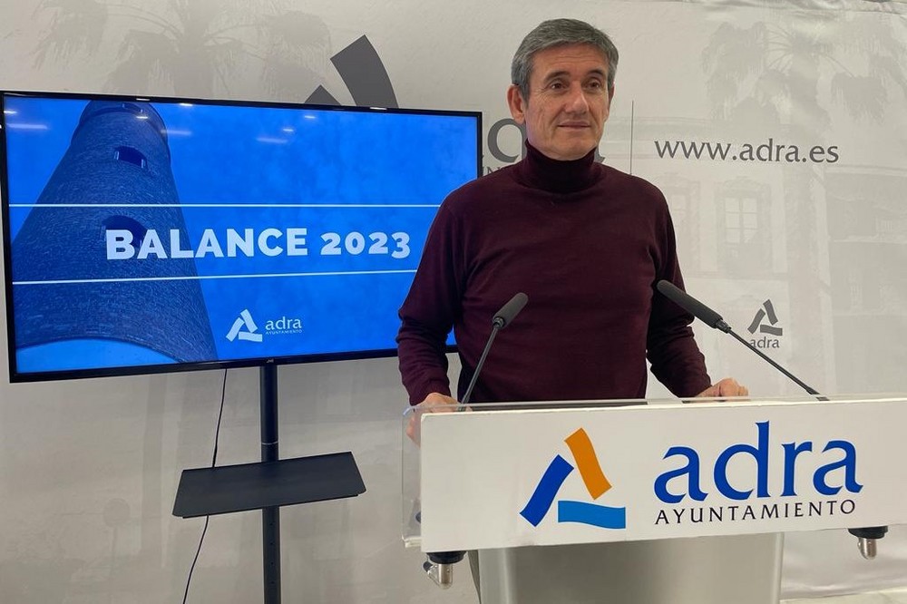 Manuel Cortés hace balance de “un 2023 de crecimiento en Adra con grandes proyectos”