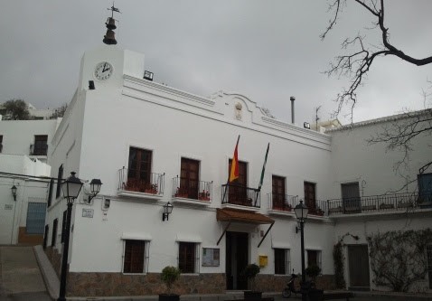 El PSOE de Felix lamenta que el Consistorio no se persona como perjudicado por el robo en la piscina municipal