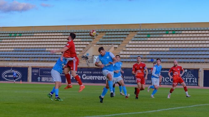 El Polideportivo El Ejido pierde dos puntos en los despachos