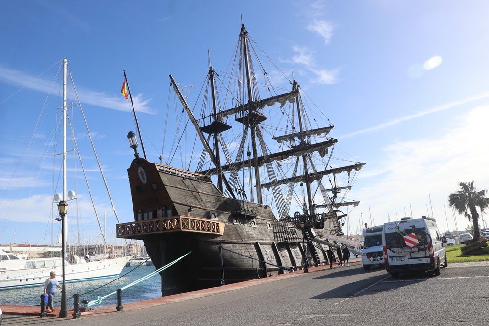 El Galeón Andalucía atraca en Almerimar hasta el 28 de enero para evocar la historia del intercambio comercial transoceánico