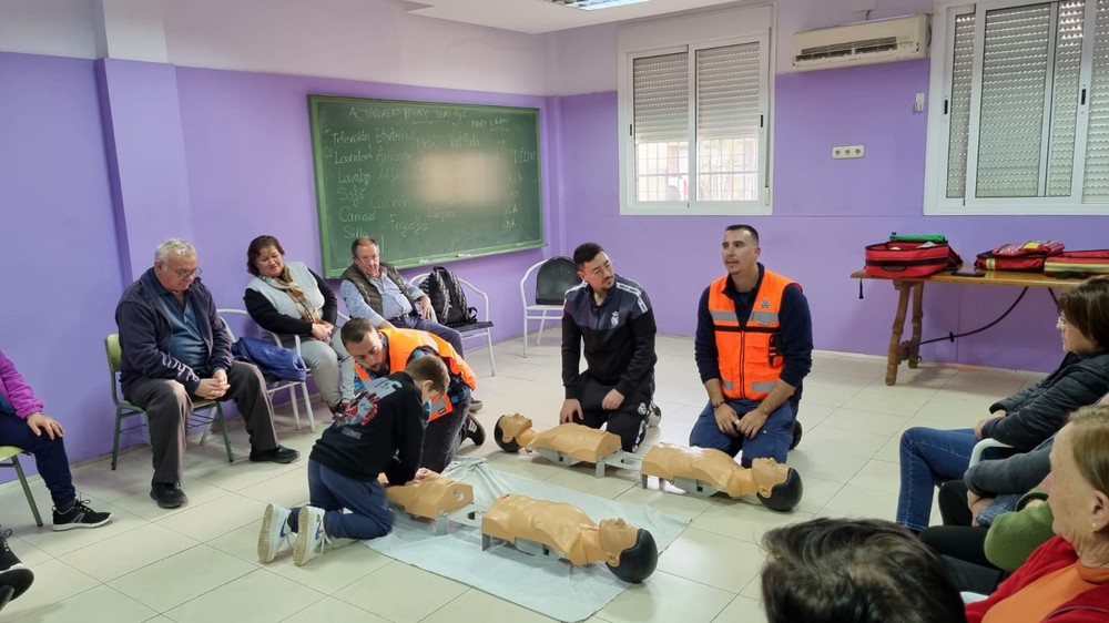 Protección Civil difunde la “cultura de la prevención” entre las bibliotecas de Vícar
