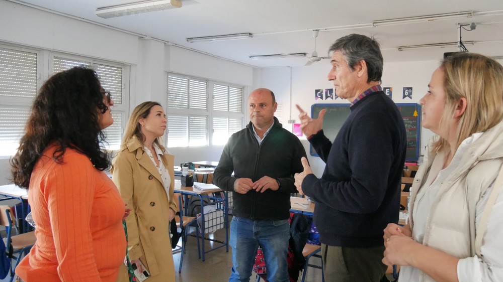 El alcalde de Adra visita el resultado de las obras de mejora en los CEIPs Abdera y Pedro de Mena