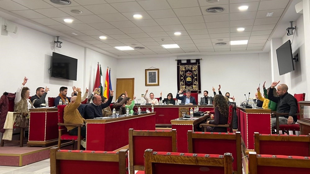 Nueva normativa de protección animal en Adra que incluye el Método CER y más sanciones por conductas incívicas