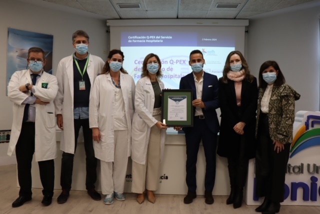 La Unidad de Farmacia del Hospital Universitario Poniente recibe la Certificación de Calidad Q-PEX
