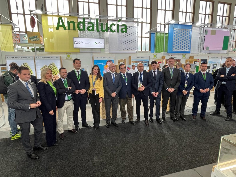 El Ayuntamiento respalda y apoya a las empresas hortofrutícolas de El Ejido en la Feria Fruit Logistica de Berlín