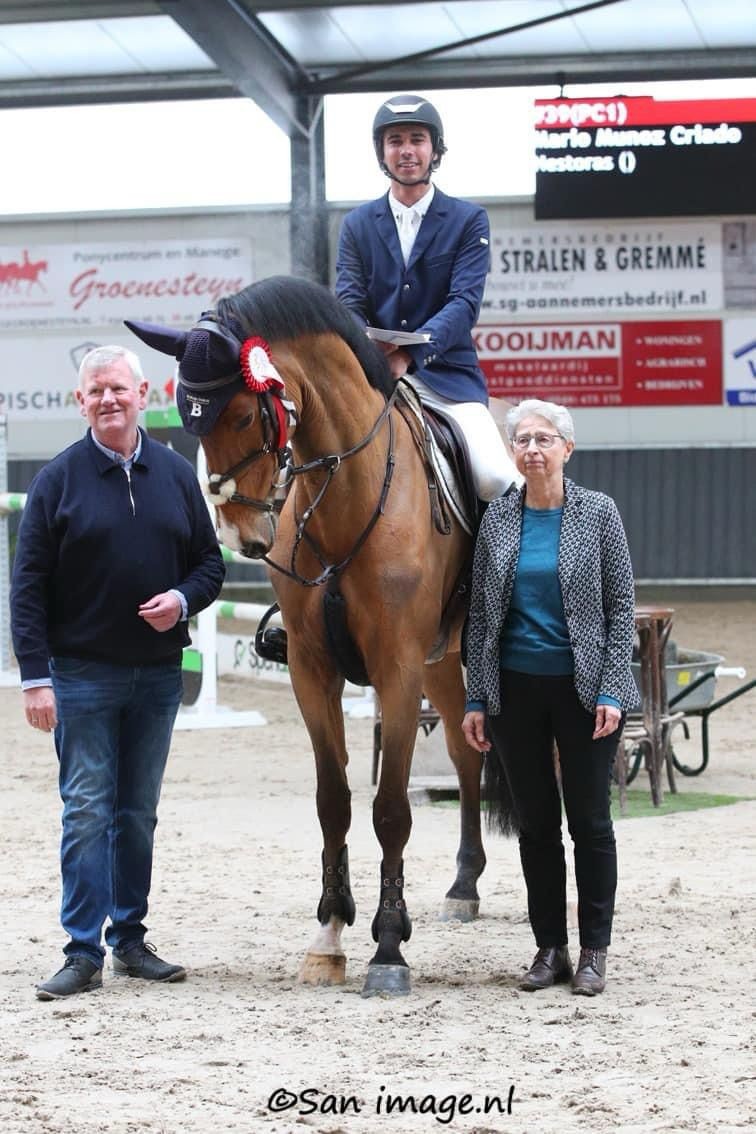 El ejidense Mario Muñoz clasifica dos caballos para el campeonato de Holanda, de De Bruijn  Stables