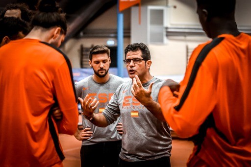 Raúl Fernández ha sido convocado por la Federación Española de Baloncesto con entrenador absoluto de la selección 3x3