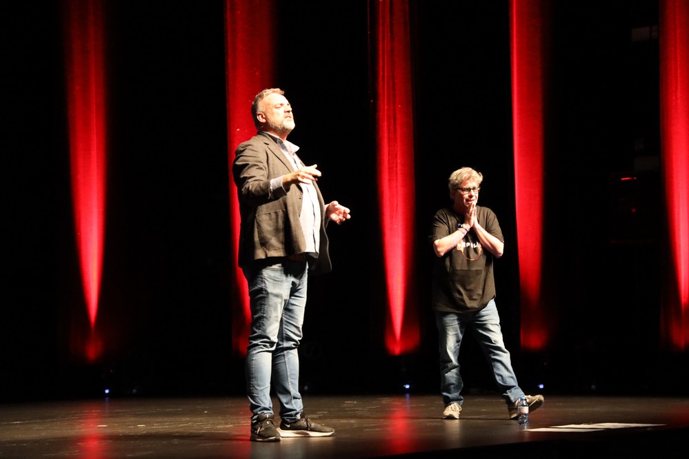 Pepe Céspedes y Paco Calavera llenan de carcajadas el Teatro Auditorio de El Ejido