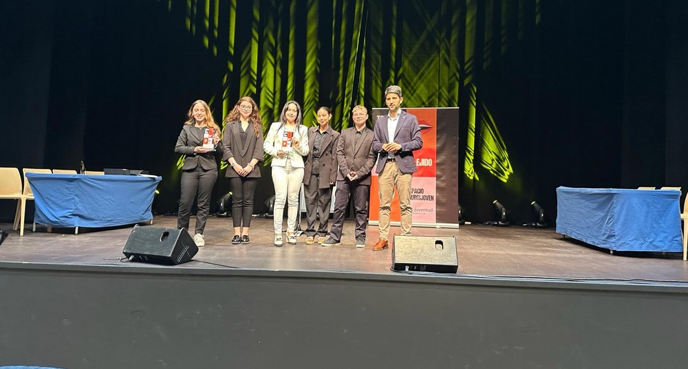 Los IES Murgi, en Bachillerato; y Santa María del Águila, en Secundaria, ganan el I Torneo de Debate Educativo organizado por el Ayuntamiento