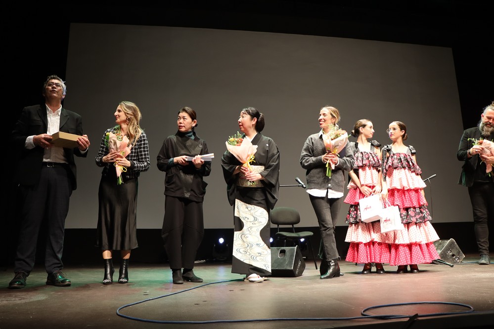 El Teatro Municipal ha acogido la I Gala Benéfica ‘Hana Matsuri’ a beneficio de Down El Ejido