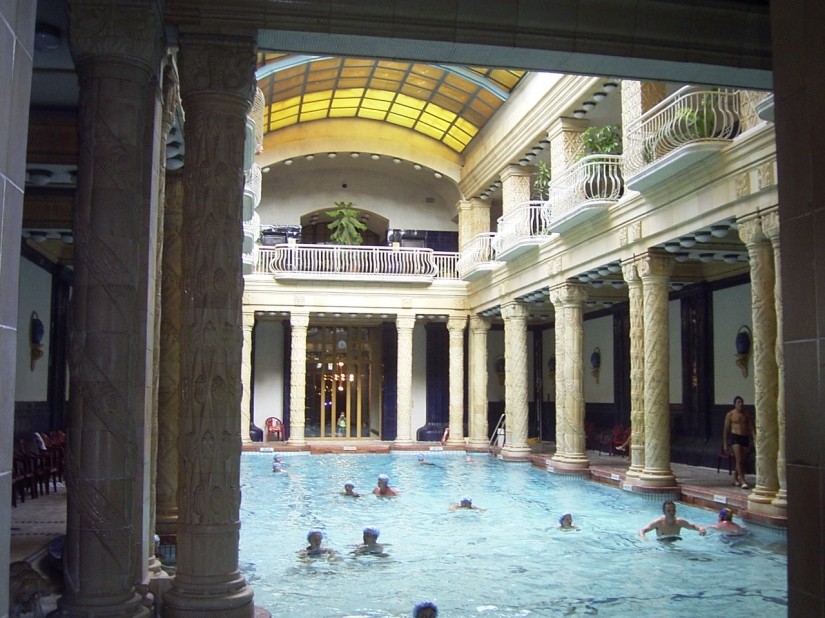 Los mayores de Vícar disfrutarán de unos días de convivencia en el Balneario murciano de Archena