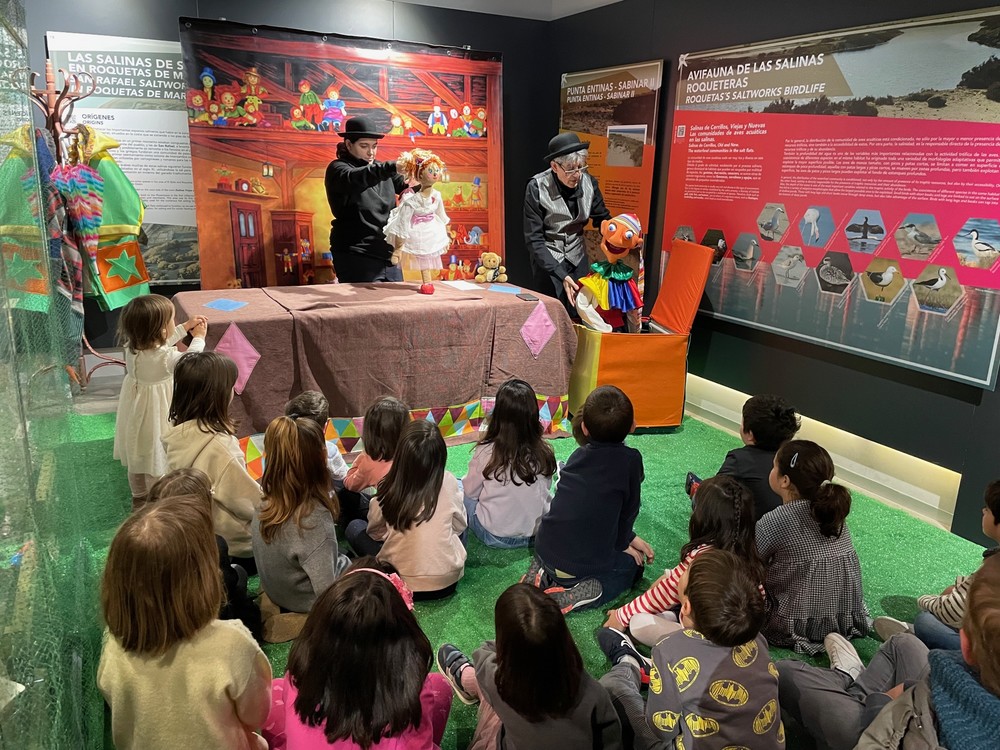 El Aula del Mar de Roquetas ofrece una Semana Santa llena de planes, con visita marinera teatralizada, ‘cuentasábados’, exposición y biblioteca