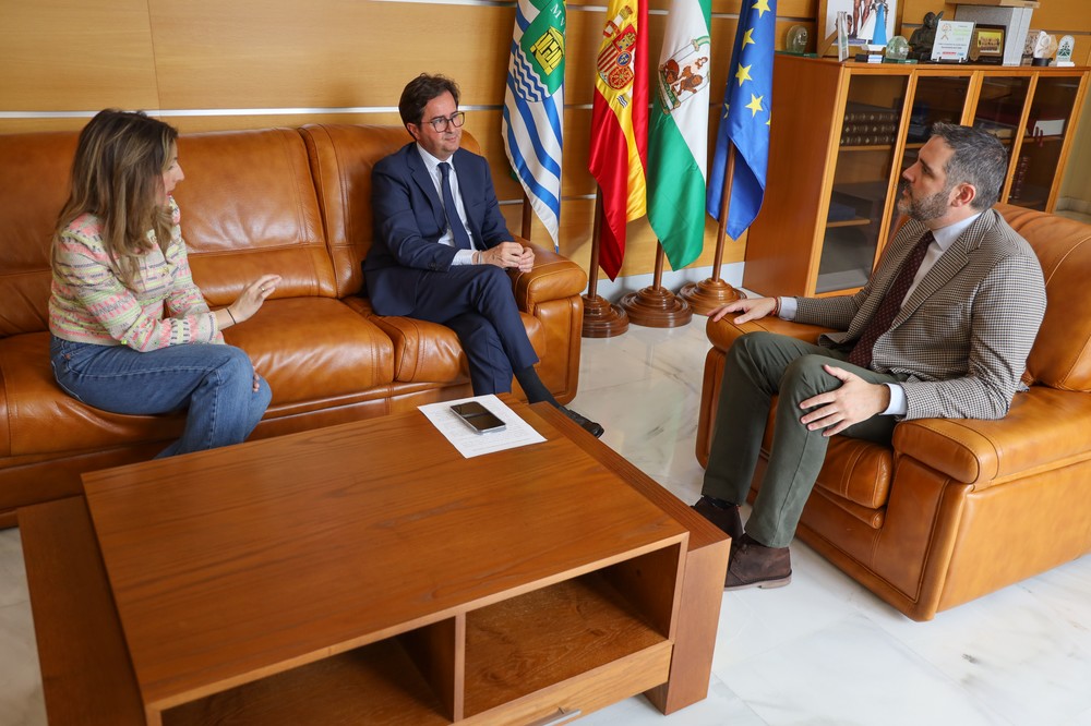 El alcalde se reúne con el nuevo delegado territorial de Cultura para perfilar acciones conjuntas
