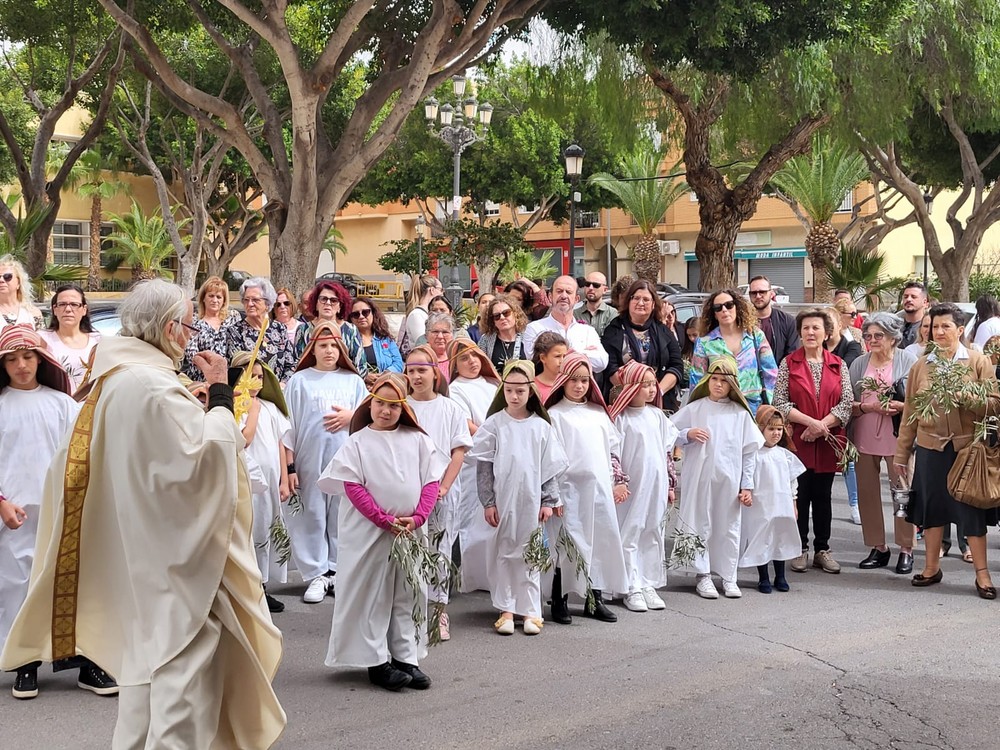 Ya se siente la Semana Santa en Vícar tras un primer fin de semana de Pascua