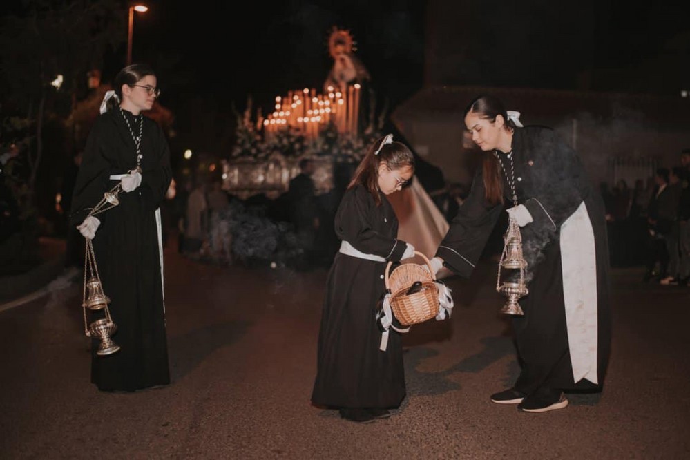 Los vecinos se preparan para celebrar el Jueves y Viernes Santo, culmen de la Semana Santa en Vícar