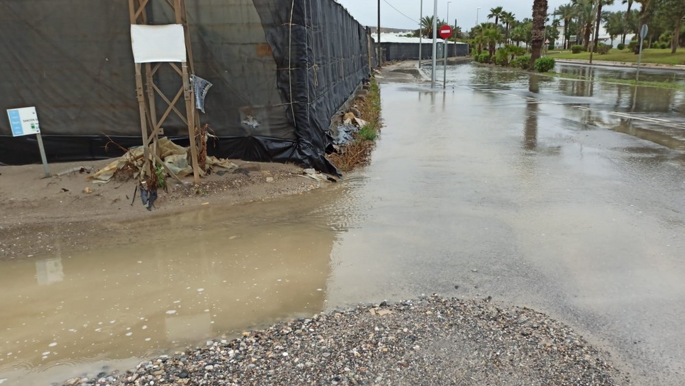 El PSOE denuncia los problemas que sufre el municipio cada vez que llueve