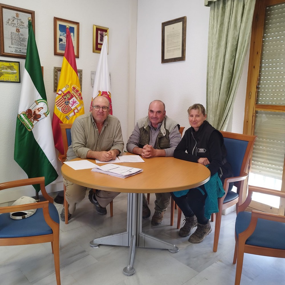 El Ayuntamiento de Dalías impulsa la conservación ambiental junto a `Perdices El Carbonero´