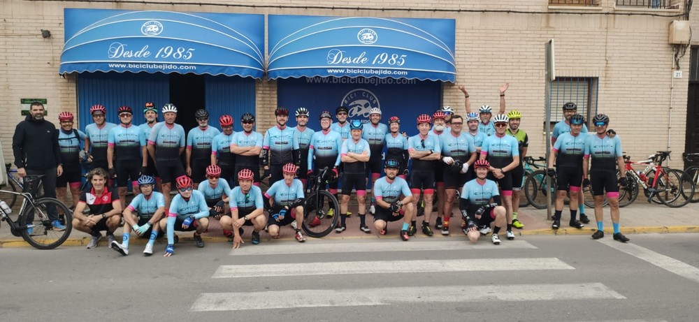 Biciclub Ejido disfruta de una masiva jornada de convivencia