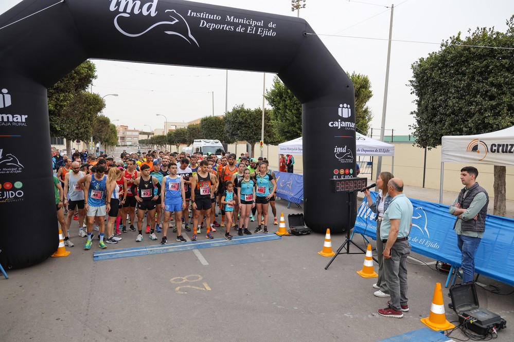 Juanjo López y María González, ganadores de la XI Carrera Popular ‘Francisco Montoya’ de Las Norias