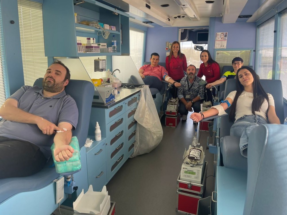 Más de medio centenar de personas colabora con la Maratón de donaciones de sangre de Smurfit Kappa