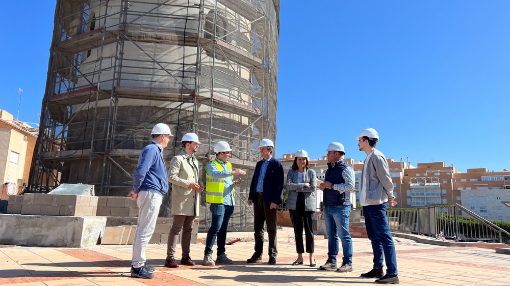 Manuel Cortés avanza que las obras de conservación en la Torre de los Perdigones estarán listas para el verano