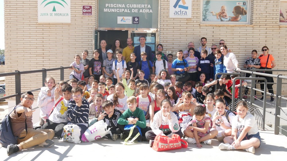 Alumnado de Educación Primaria de Adra adquiere hábitos saludables de la mano del Plan Local de Salud