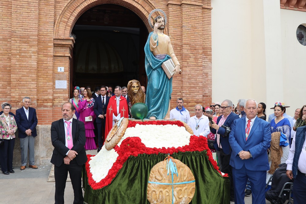 San Marcos sale a las calles de El Ejido mostrando su singularidad e identidad