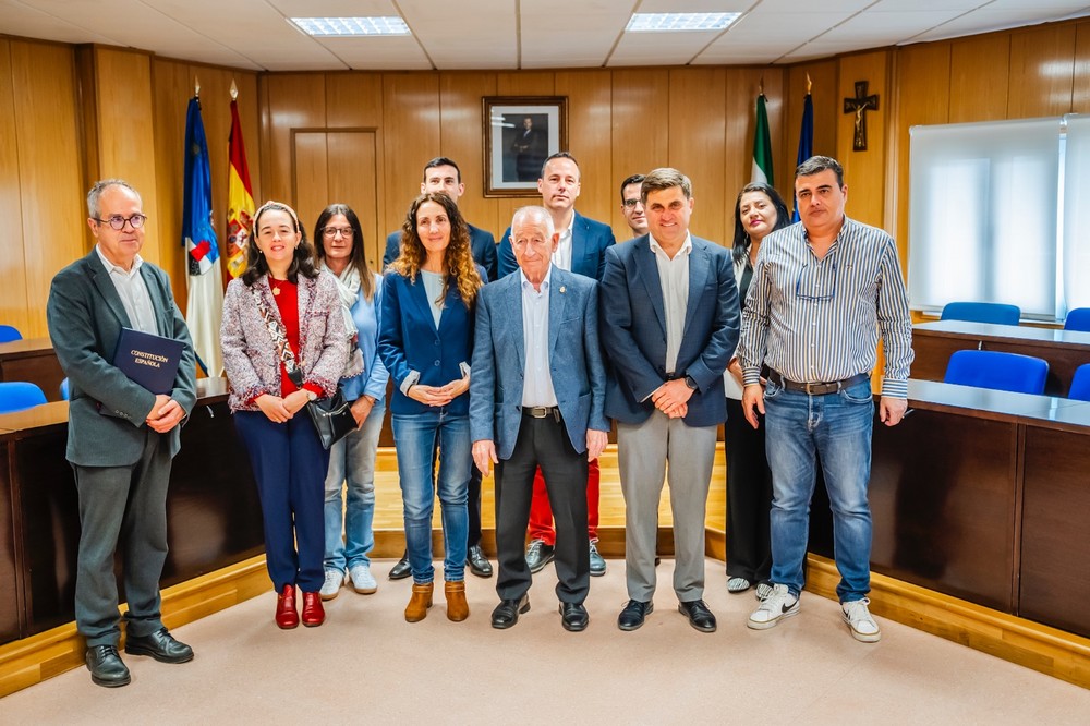 El Ayuntamiento de Roquetas afianza su plantilla con la toma de posesión de ocho puestos de funcionarios