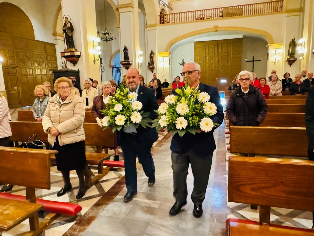 Dalías honra a sus patronos San Felipe y Santiago