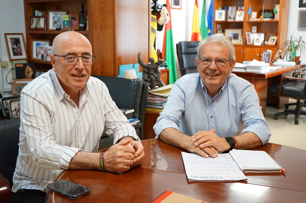 Vícar da los primeros pasos hacia la Escuela Municipal de Trovo