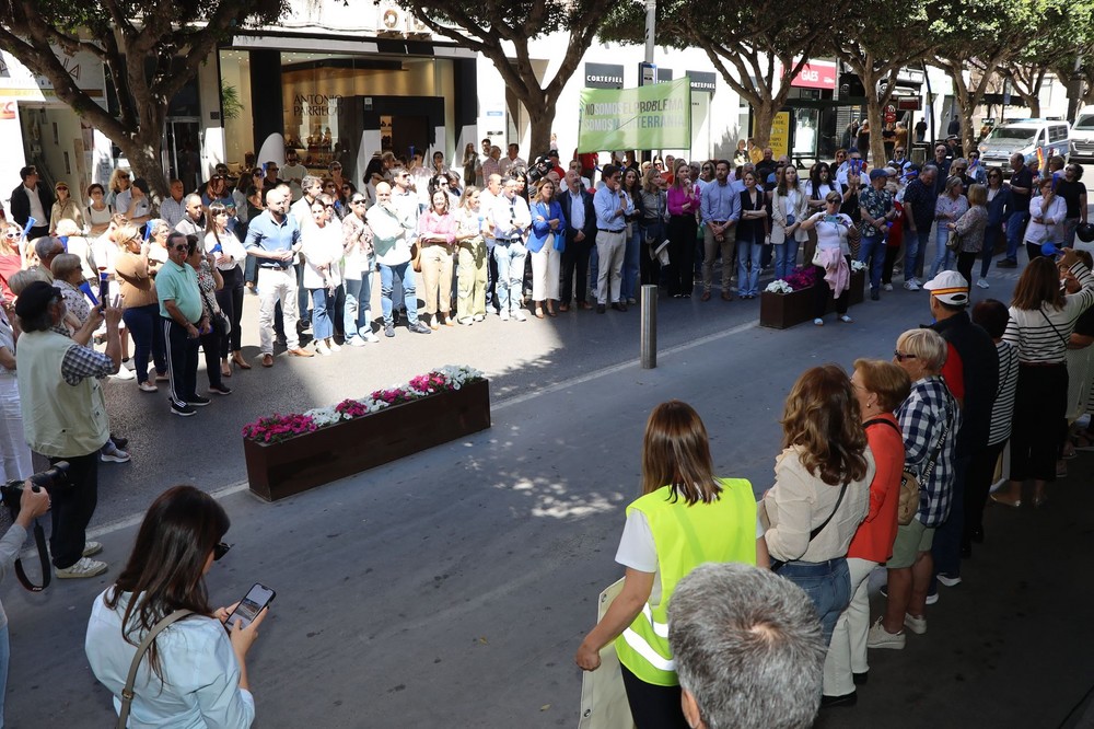 El PP exige al Gobierno de Sánchez que actúe con urgencia en la playa de Balerma tras casi seis años de incumplimientos
