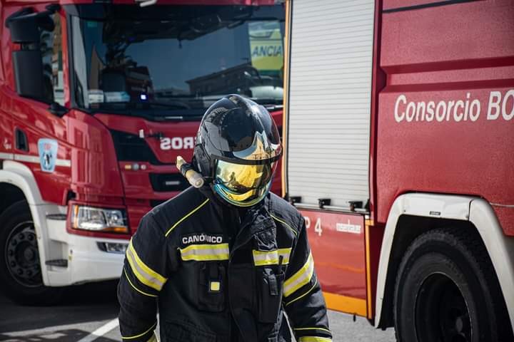 Incendio en un bloque de pisos de Balanegra