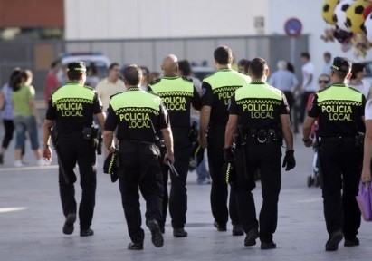 El PP de La Mojonera pide más agentes de Policía Local para cubrir las necesidades del municipio