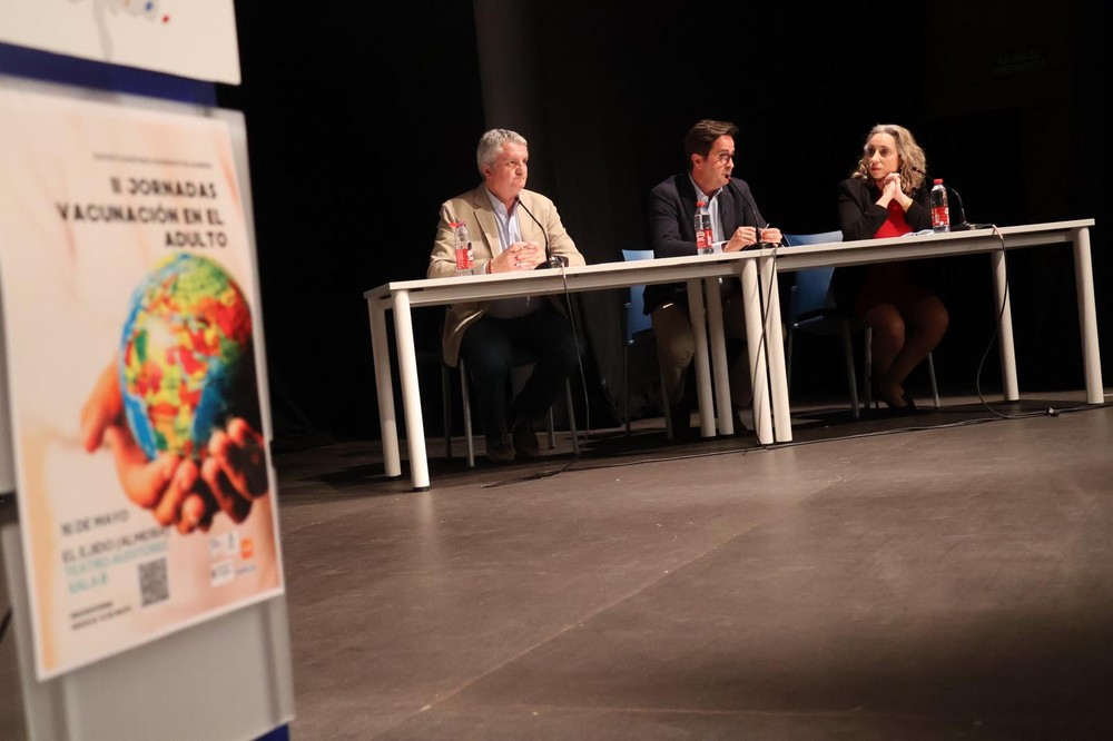 Expertos en Medicina y Enfermería Familiar y Comunitaria se dan cita en El Ejido para profundizar en la vacunación en el adulto