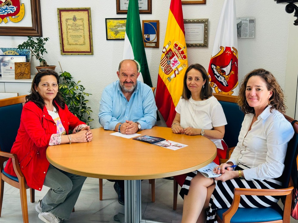 El Ayuntamiento de Dalías refuerza su colaboración con Cruz Roja