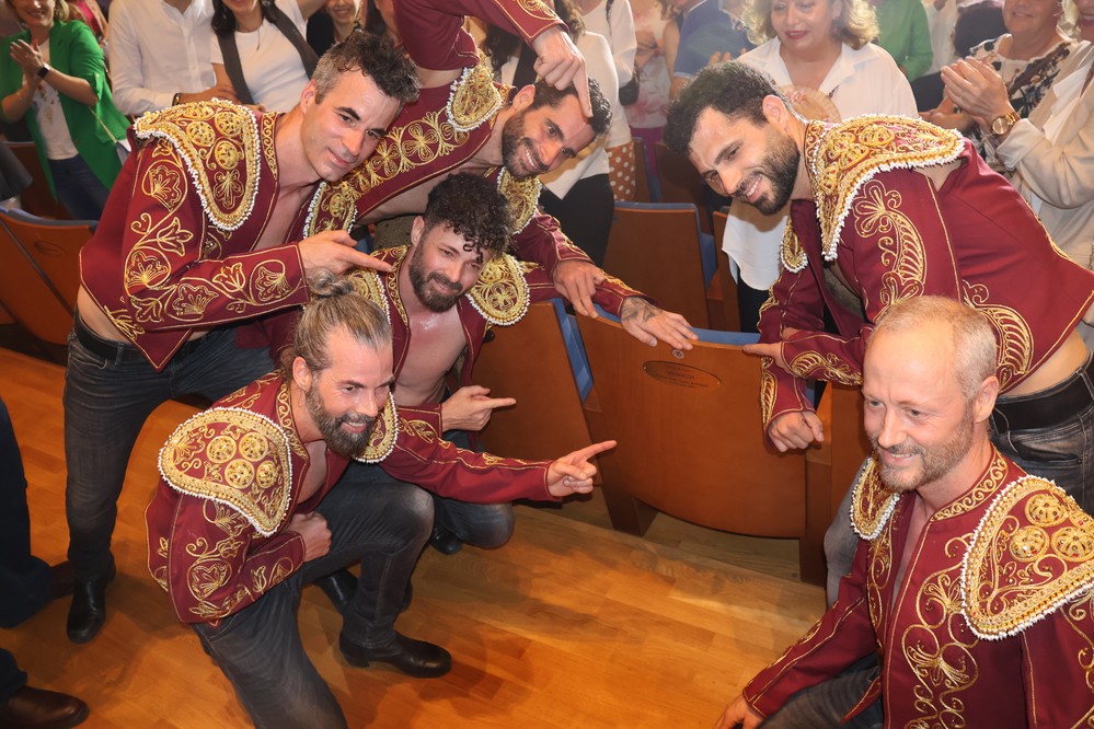El Ayuntamiento distingue a Los Vivancos con la ‘Butaca de Honor’ durante el 47º Festival de Teatro de El Ejido