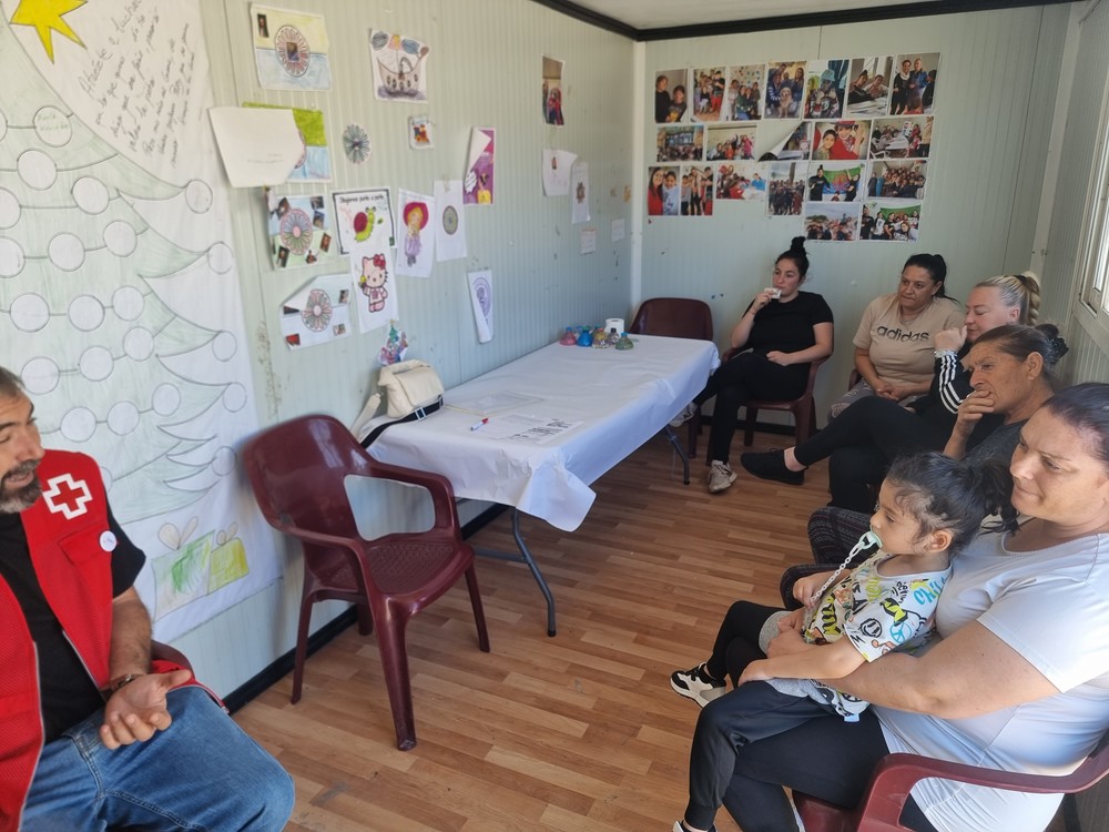 Taller de gestión y economía del hogar para familias gitanas