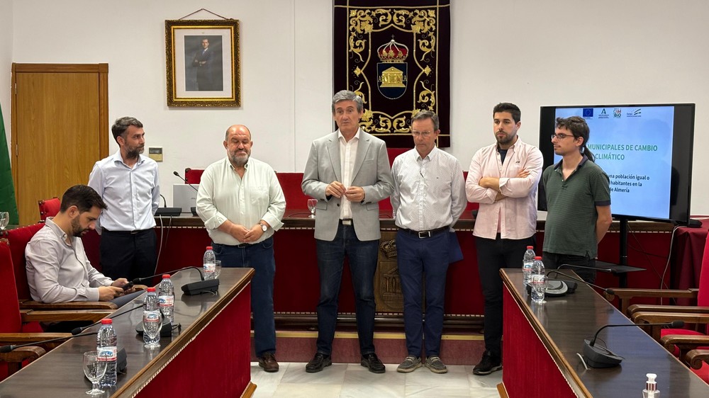 Adra acoge un foro comarcal sobre la elaboración de los Planes Municipales Contra el Cambio Climático