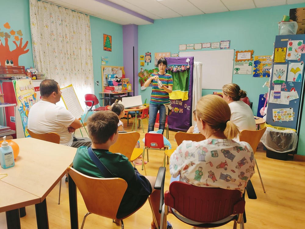 El Hospital Universitario Poniente celebra el fin del curso escolar con su ‘Semana de la Cultural’